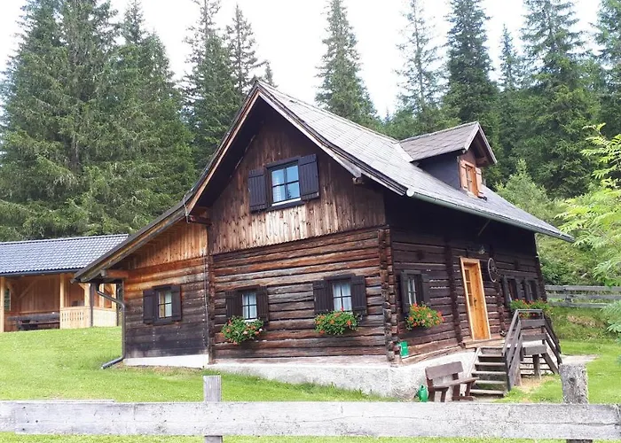 בית נופש Fuggerhuette Flattnitz